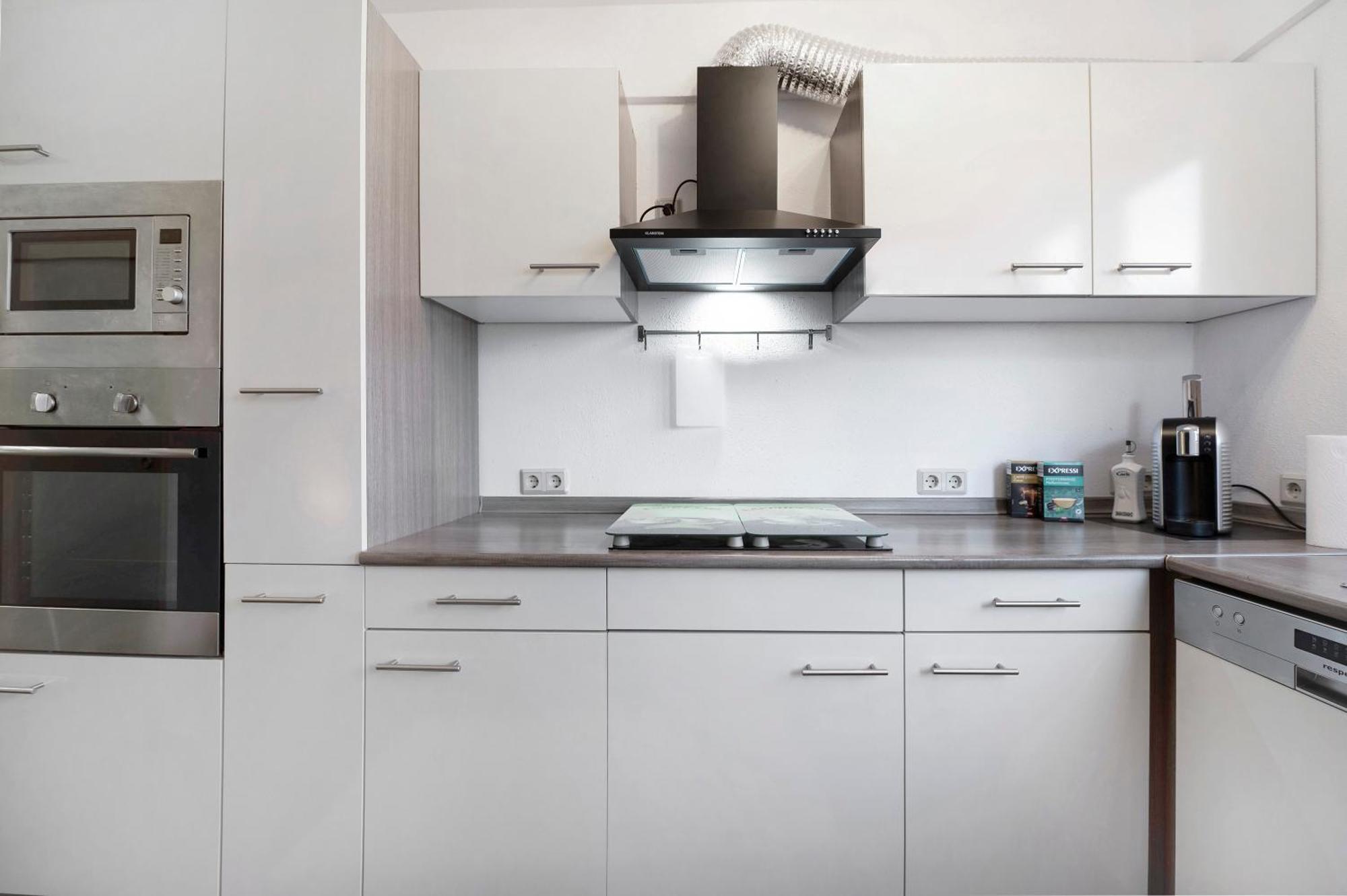 Nele Apartment *